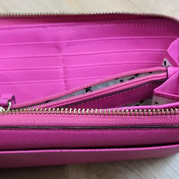 Kate Spade Vibrant Pink Wallet. Well Loved. Has Some Wear On The Edges - Picture 8 of 10